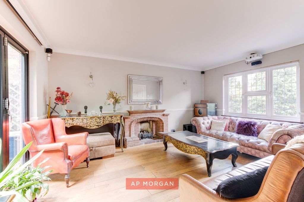 Property photo 2 of 15 Picture No. 03