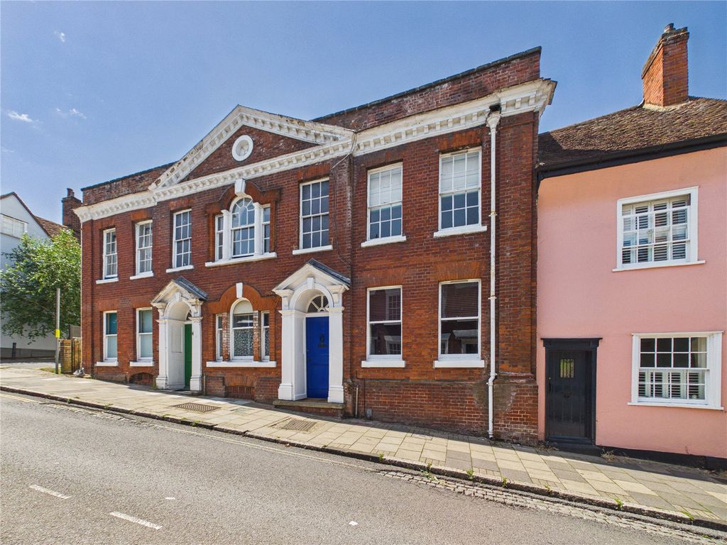 Property photo 1 of 31 Picture No. 01