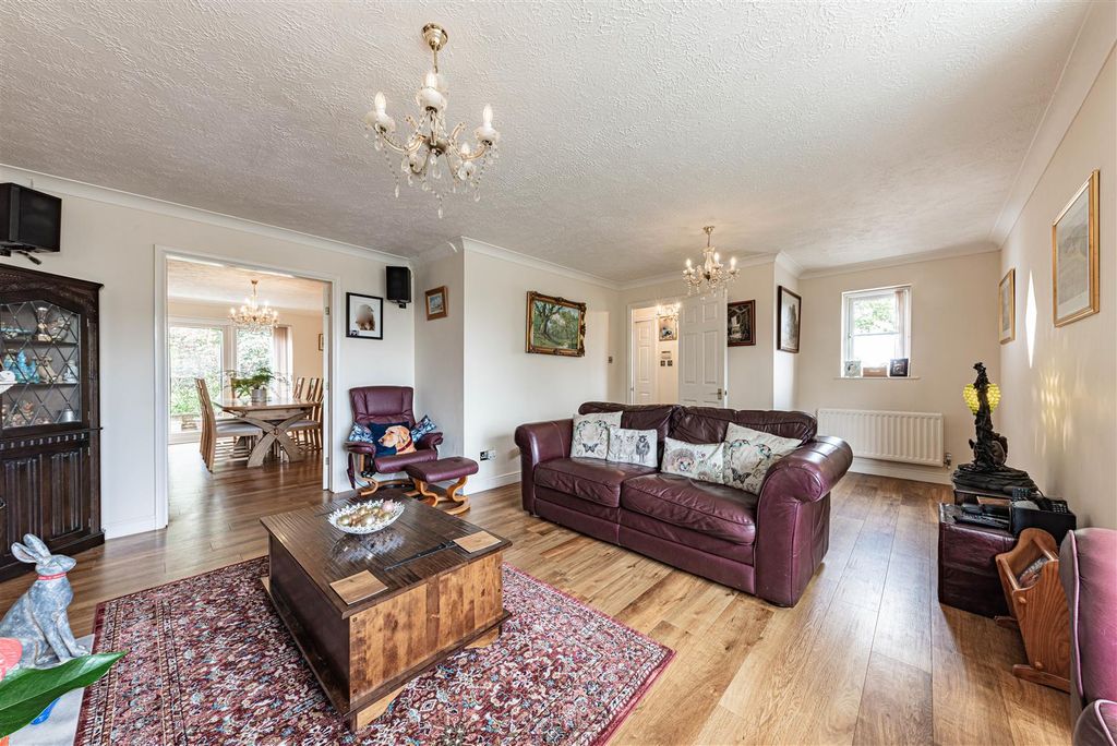 Property photo 3 of 32 L J Imaging-19.Jpg