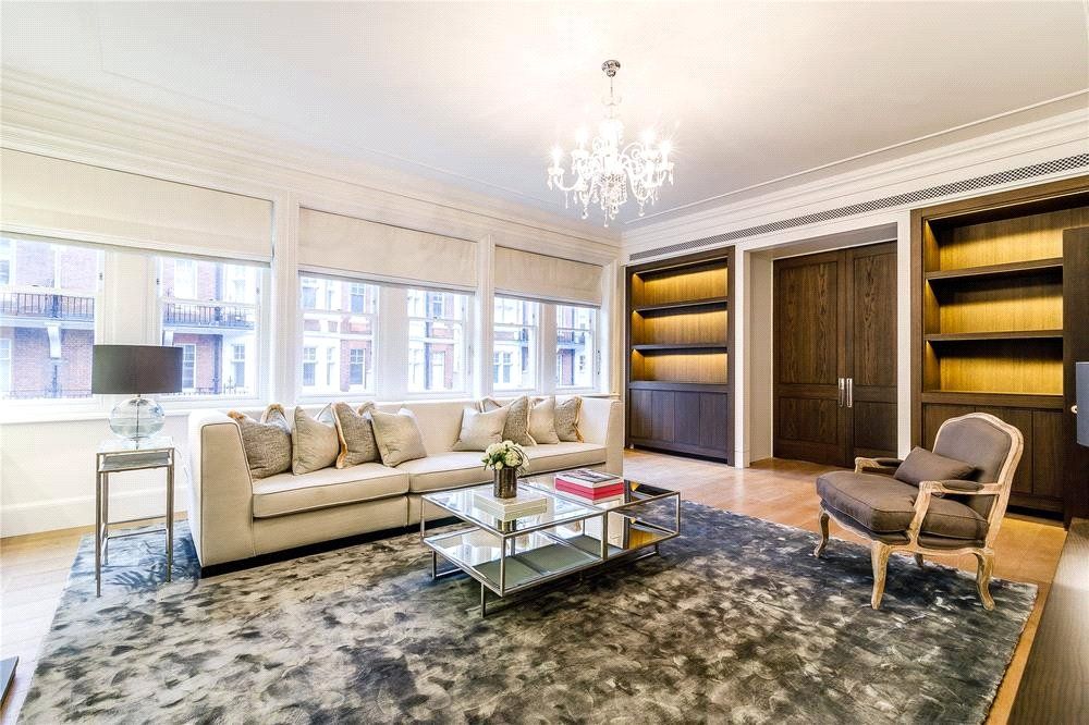 Property photo 2 of 17 Picture No. 01