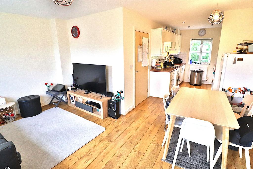 Property photo 3 of 21 L Shaped Lounge/Dining Room