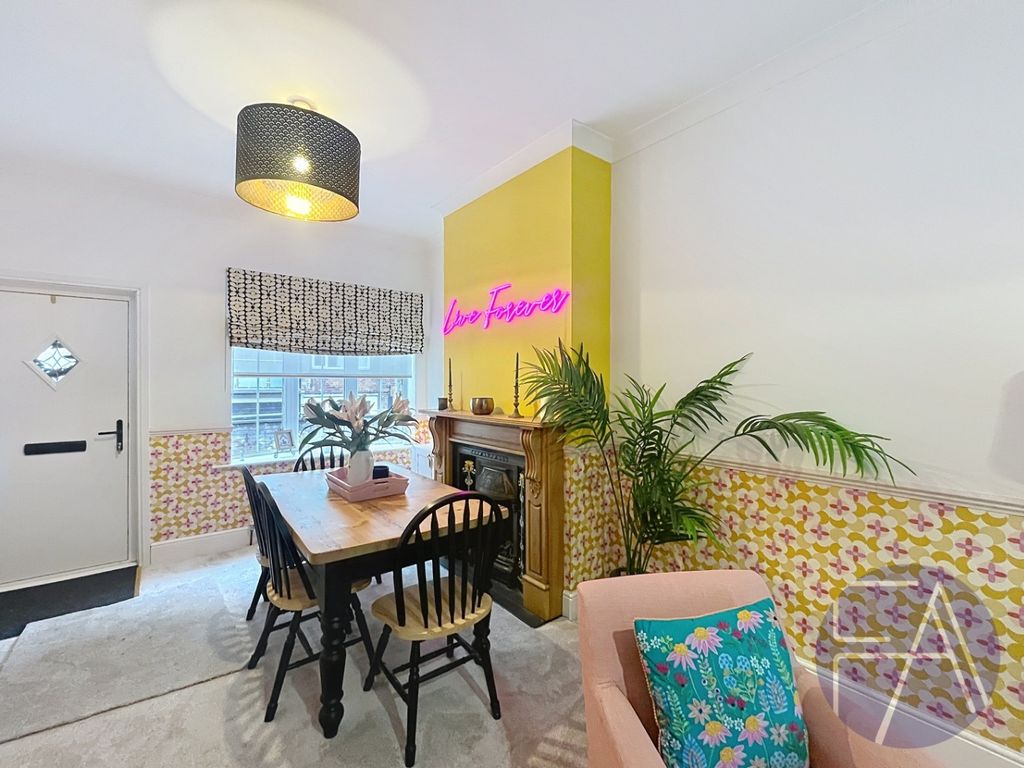 Property photo 3 of 24 5176454
