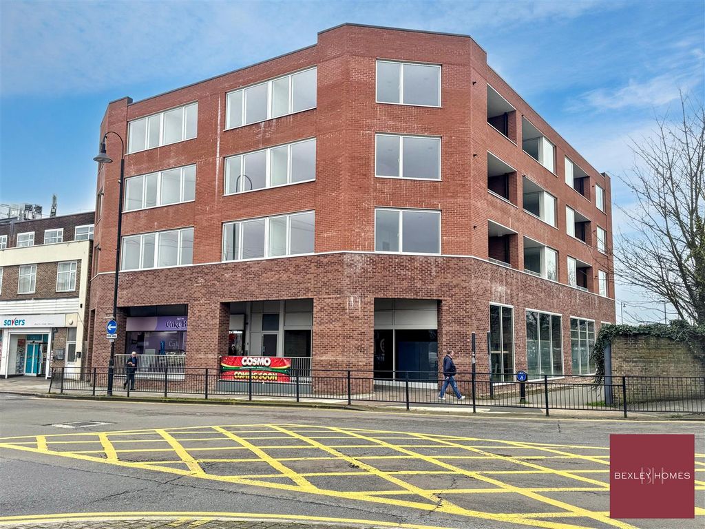 Property photo 1 of 18 Img_6013.Jpg