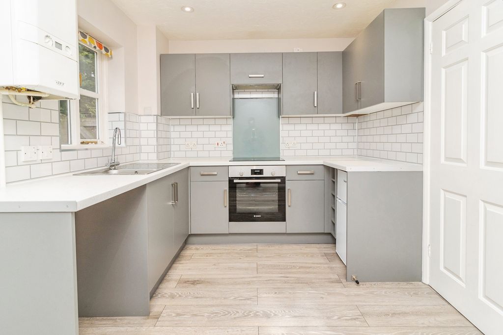 Property photo 1 of 17 Photo