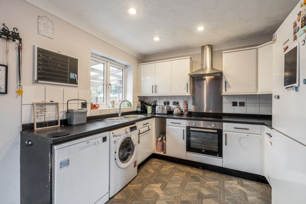 Property photo 2 of 21 56 Monarchs Road (Sutterton)-14