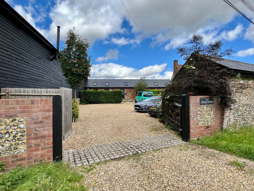 Property photo 1 of 15 1028482