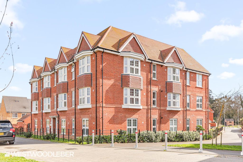 Property photo 1 of 20 Bidwellcourt_20.Jpg