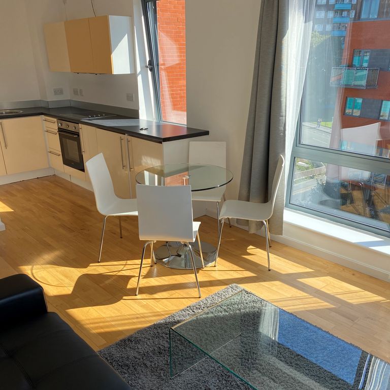 Property photo 2 of 6