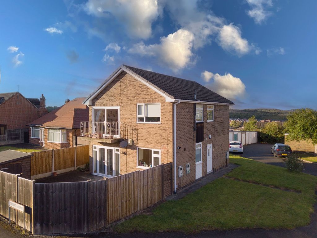 Property photo 1 of 12 External
