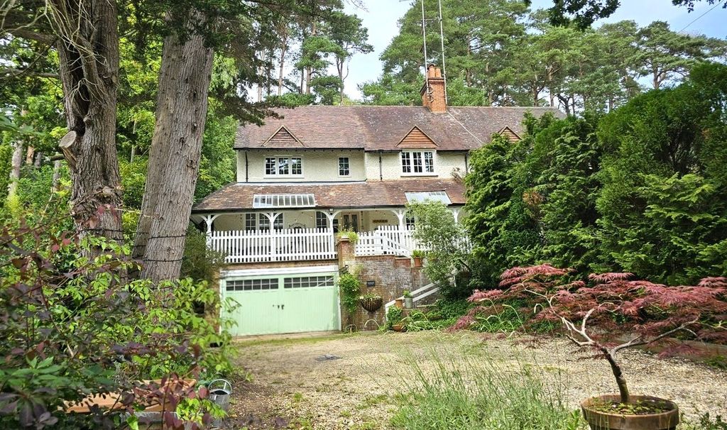 Property photo 1 of 18