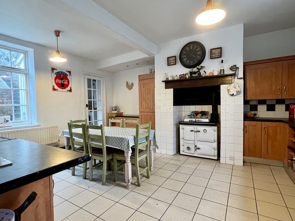 Property photo 3 of 22 Not Specified