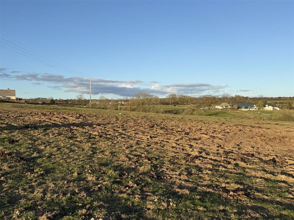 Property photo 3 of 8 Img_3812.Jpg