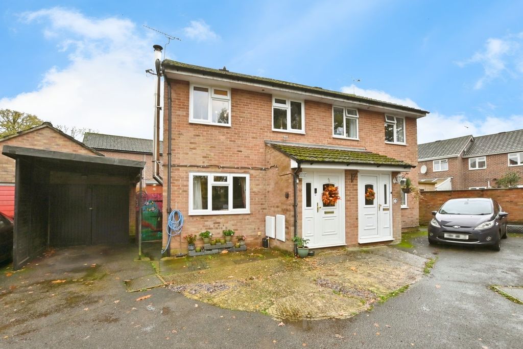 Property photo 1 of 18