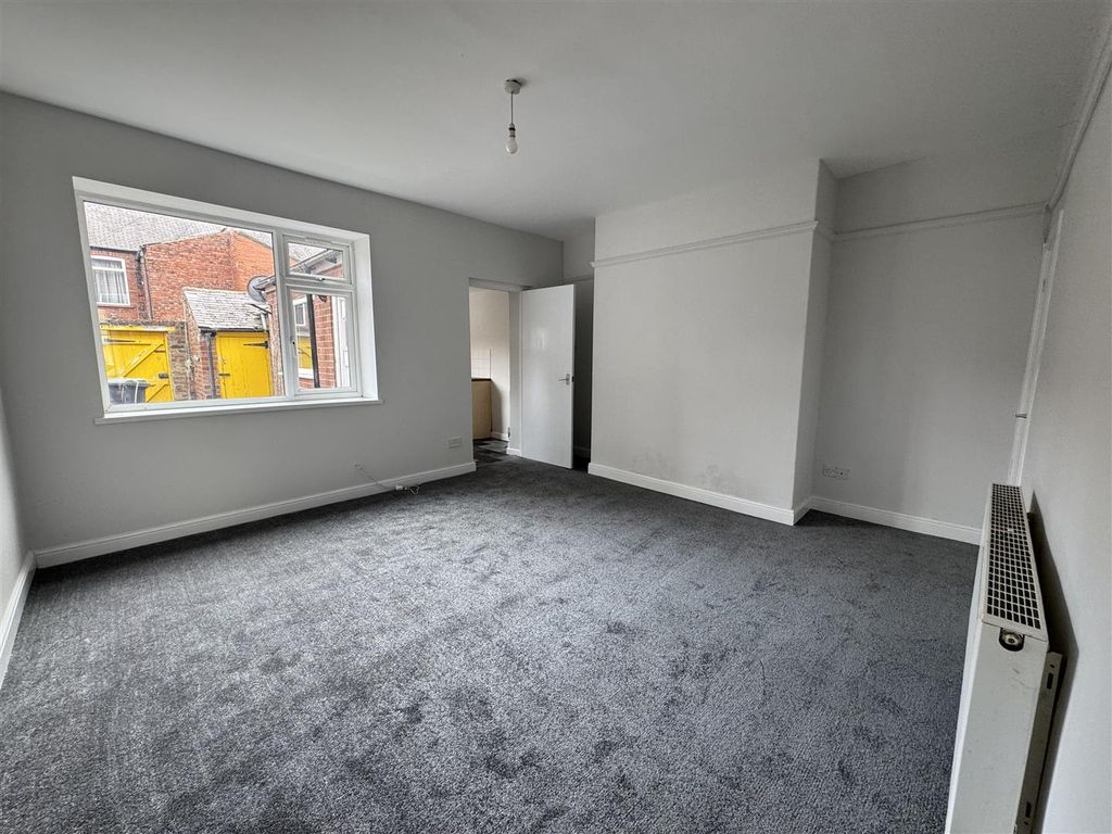 Property photo 2 of 17 Img_3874.Jpg