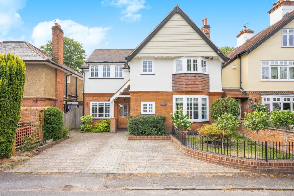 Property photo 1 of 19