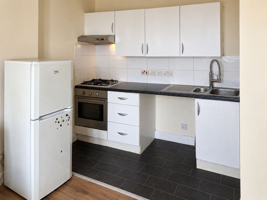 Property photo 2 of 3