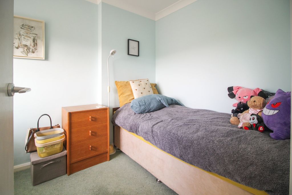 Property photo 3 of 5 Img_5100