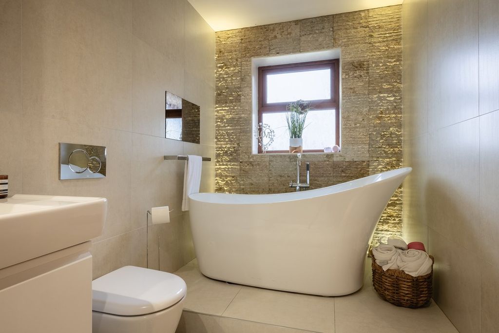 Additional image 22 of 6 bed detached house for saleAber Llwchwr, Llangennech SA14