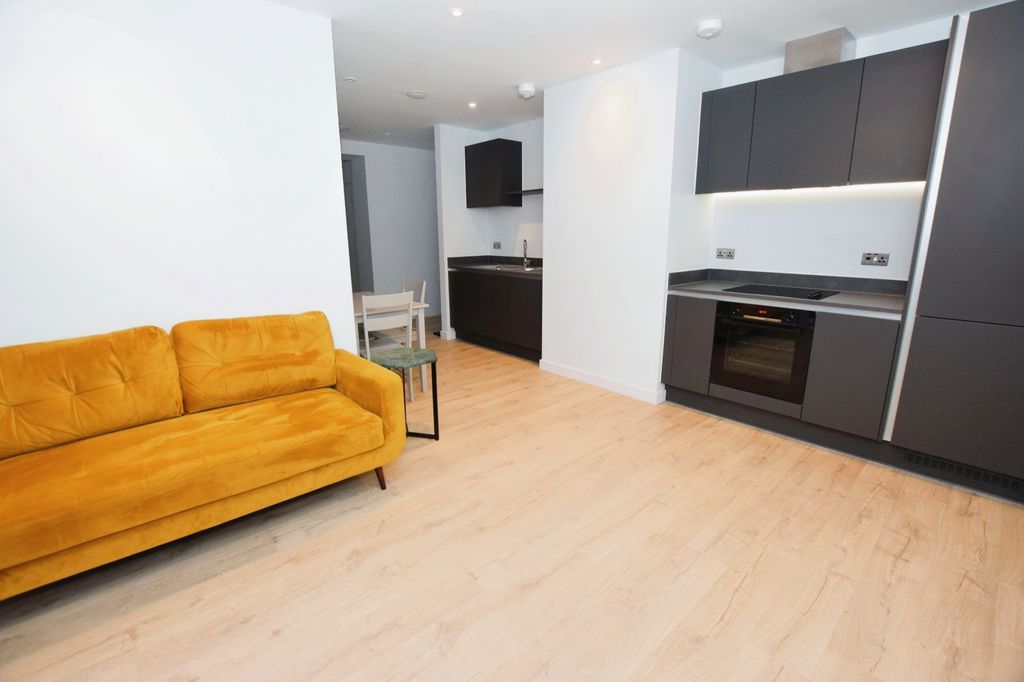 Property photo 2 of 13 Picture No. 07