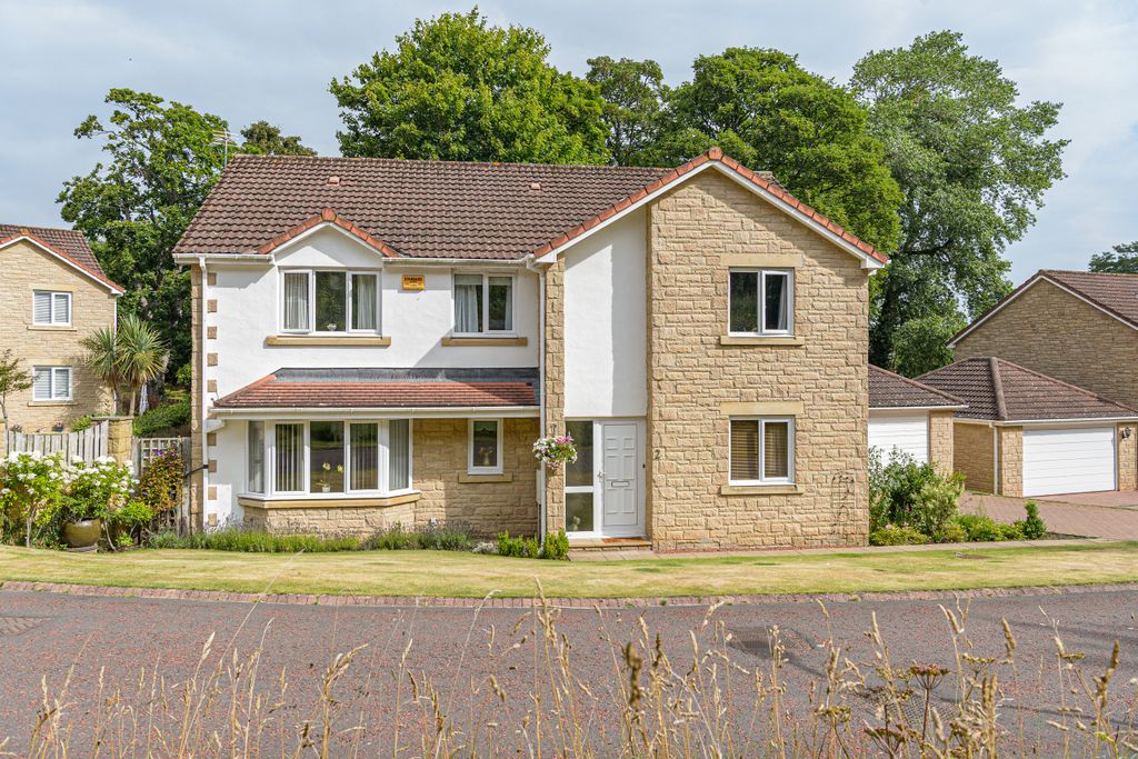 Property photo 1 of 48 Front-2