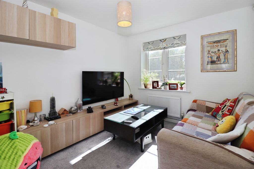 Property photo 3 of 20