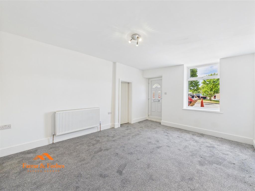 Property photo 3 of 23 Cam03956G0-Pr0104-Still003.Jpg