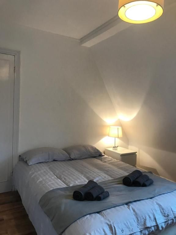 Property photo 2 of 12