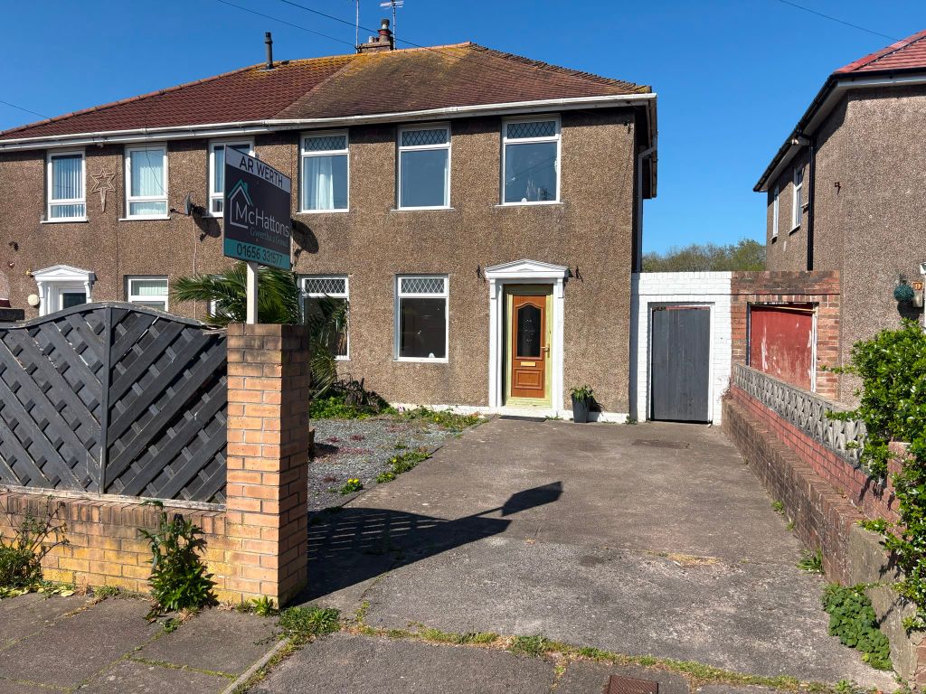 Property photo 2 of 11