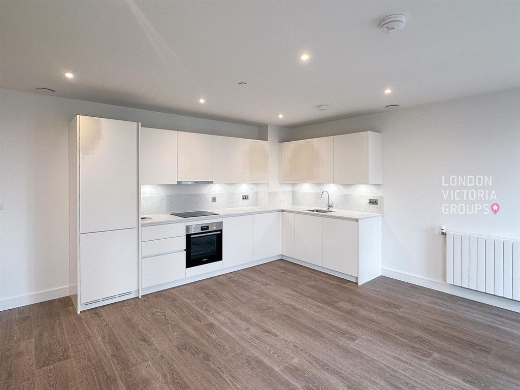 Property photo 2 of 10 1-3865.Jpg