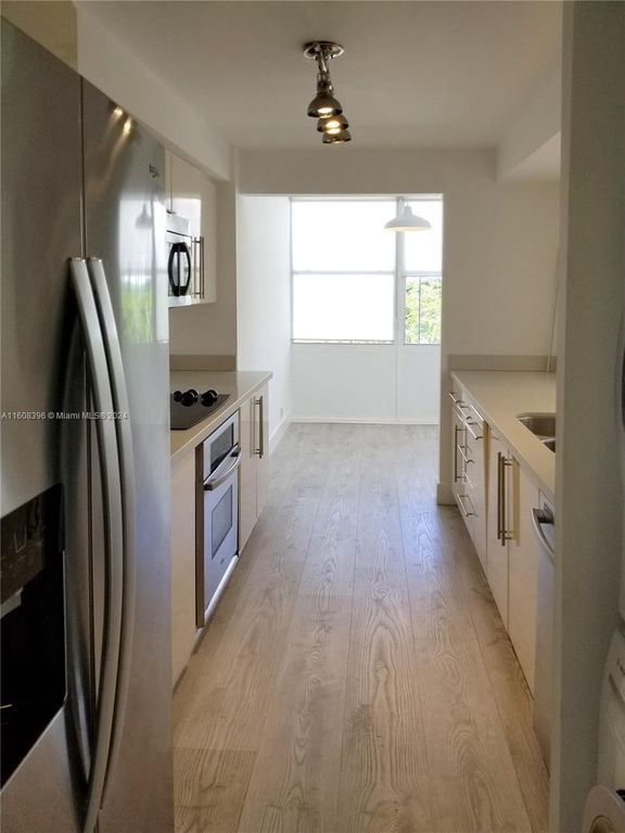 Property photo 3 of 22 <Alttext/>