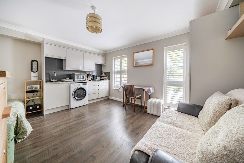 Property photo 1 of 14 Kitchen