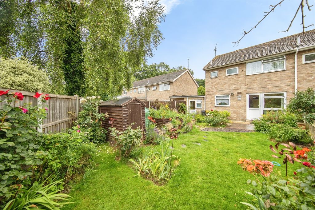 Property photo 2 of 16