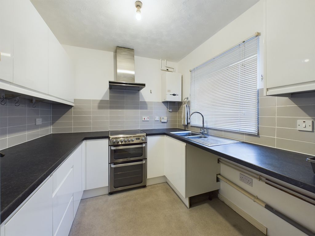 Property photo 2 of 15 Cam02545G0-Pr0258-Still002