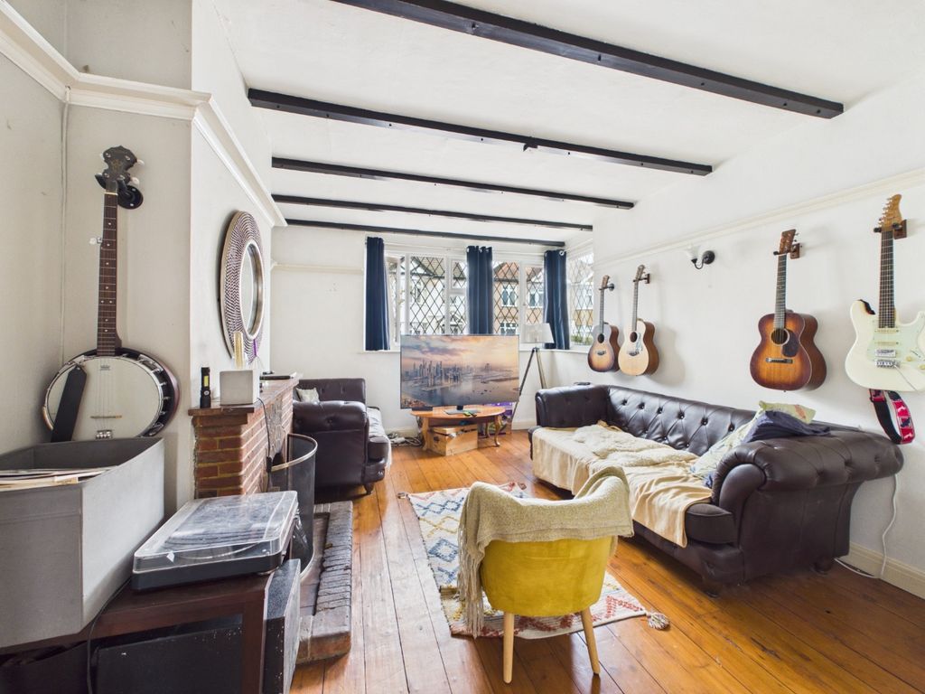 Property photo 3 of 16 5351473