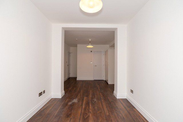 Property photo 3 of 7 Picture No. 07