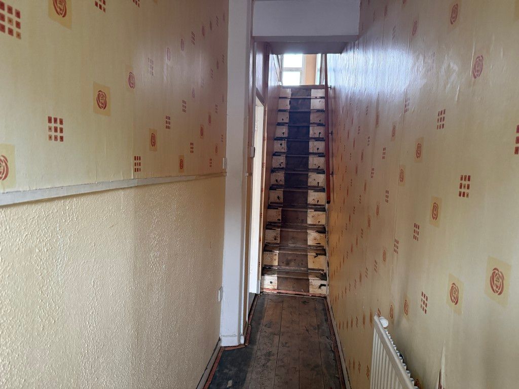 Property photo 2 of 13 Entrance Hall In House In Need Of Improvement