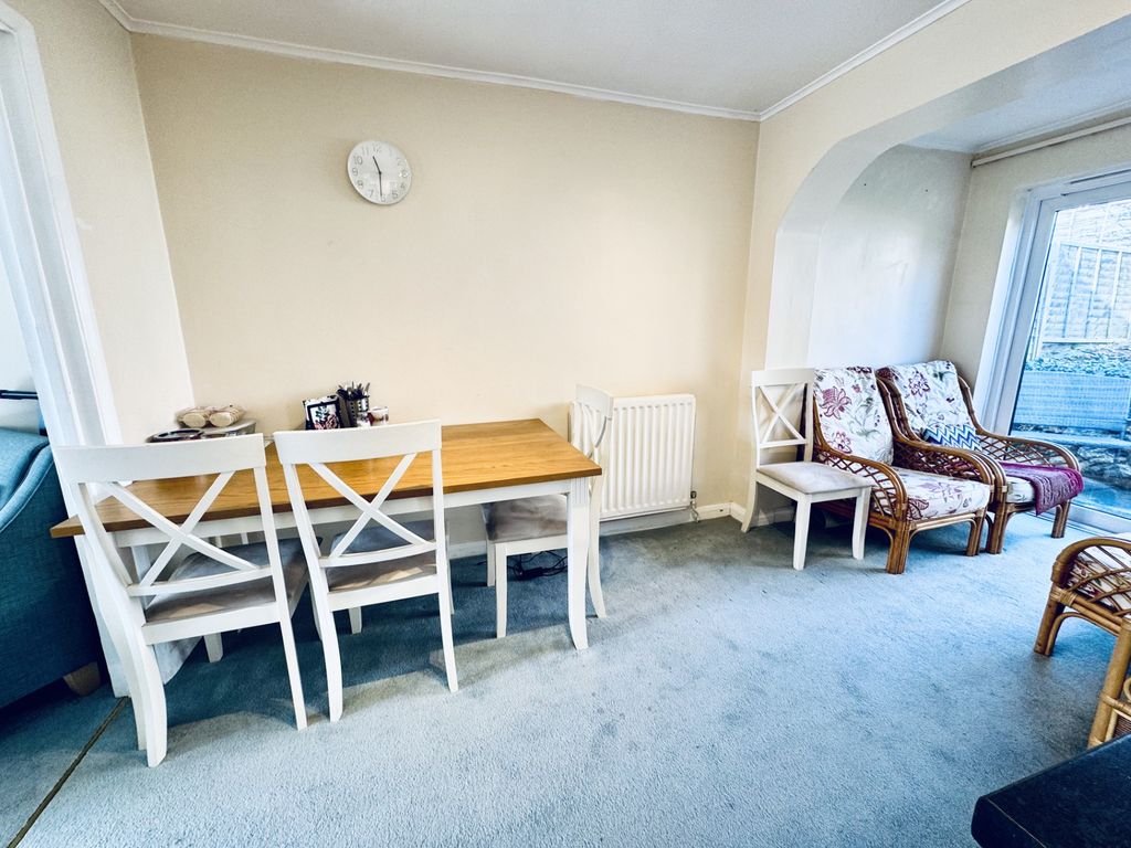 Additional image 5 of 3 bed detached house for saleBramshott Drive, Hook RG27