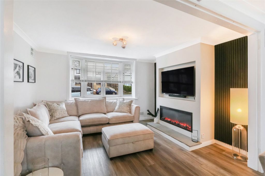 Property photo 2 of 25 Picture No. 05