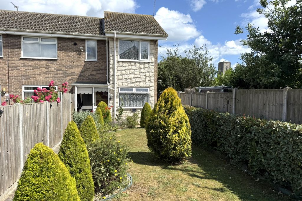 Property photo 1 of 14 Two Bedroom End Of Terrace For Sale In Seaside Location