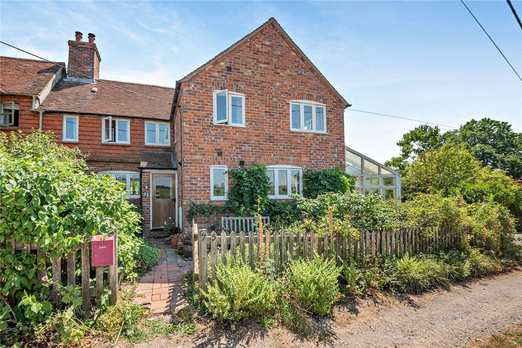 Property photo 1 of 31 Picture No. 15