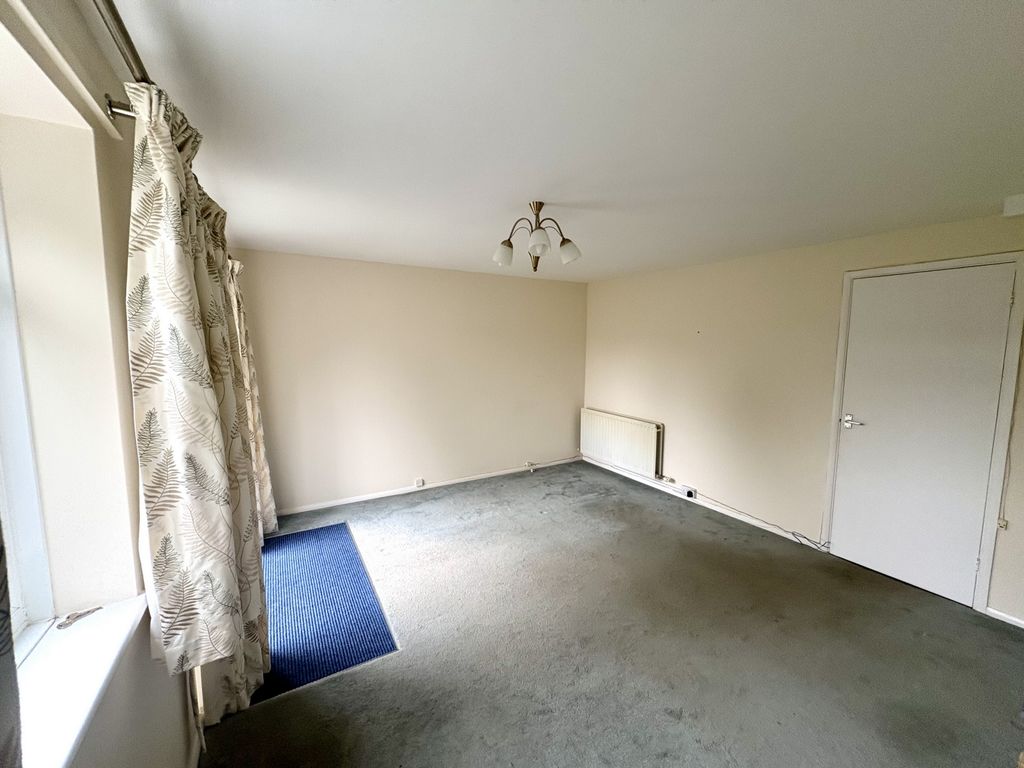 Property photo 3 of 10 Photo 5