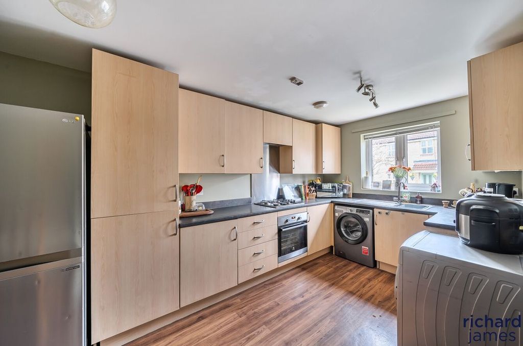 Property photo 3 of 11 55885Ca66939475d9Fad70Aafb2Ec9A6