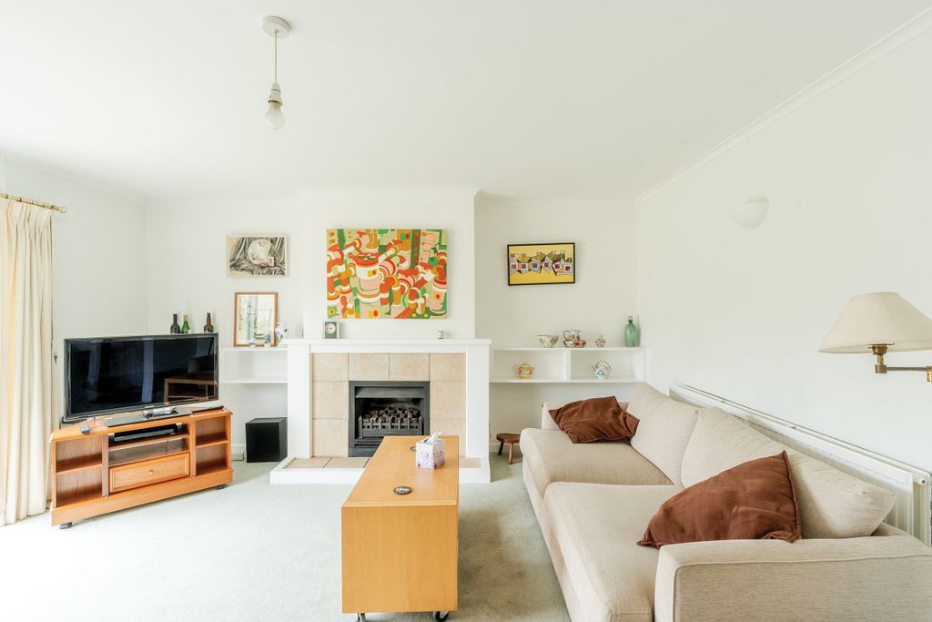 Property photo 2 of 35 2