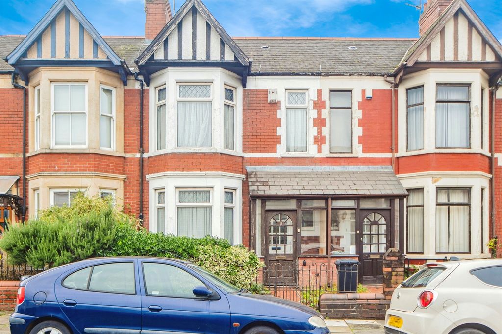 Property photo 1 of 17