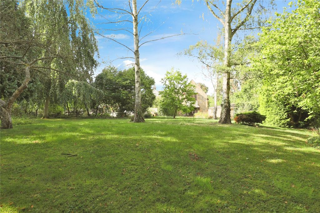 Property photo 3 of 21 Picture No. 28