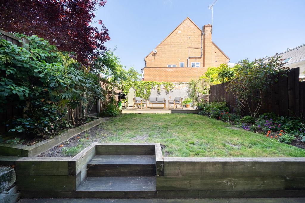 Property photo 3 of 15