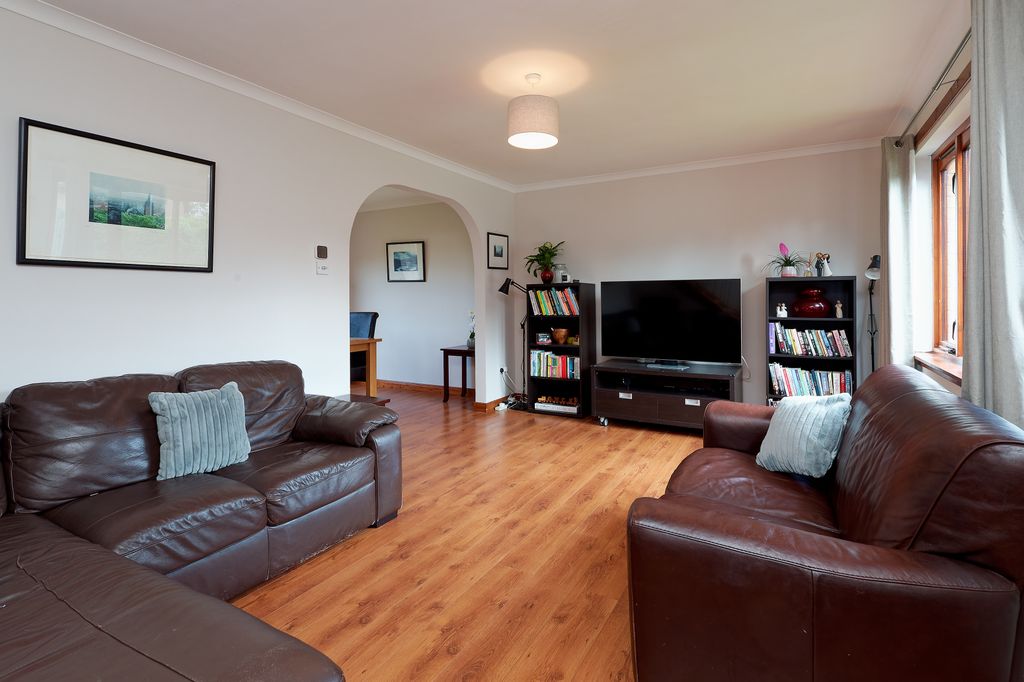 Property photo 3 of 19 Property Image 3