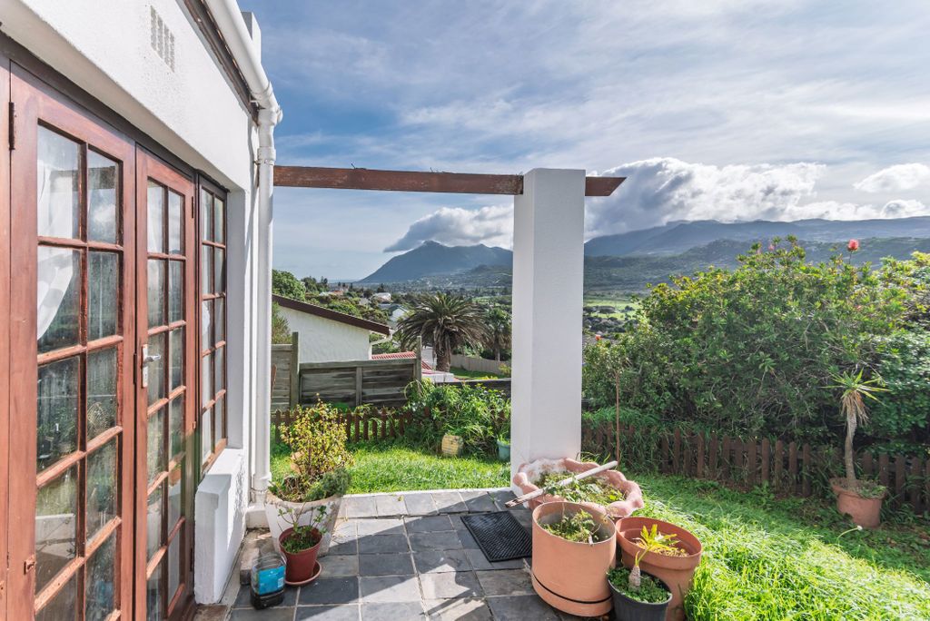 Property photo 3 of 12 Fh1716354