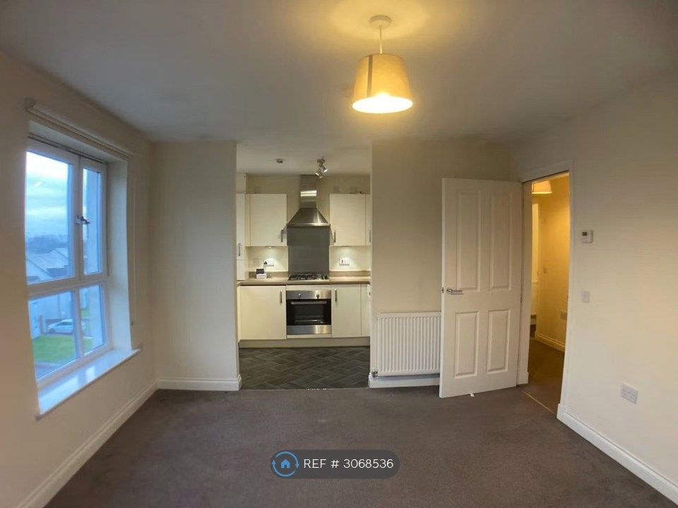 Property photo 2 of 6
