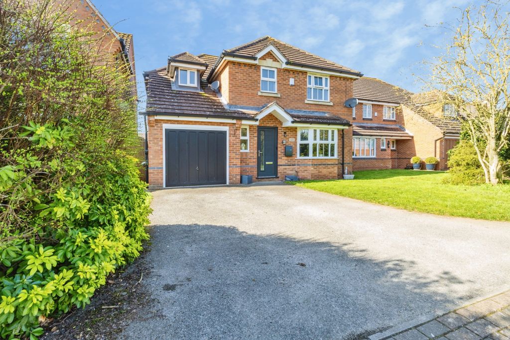 Property photo 1 of 26 2026-03-19-22Beresforddrive030